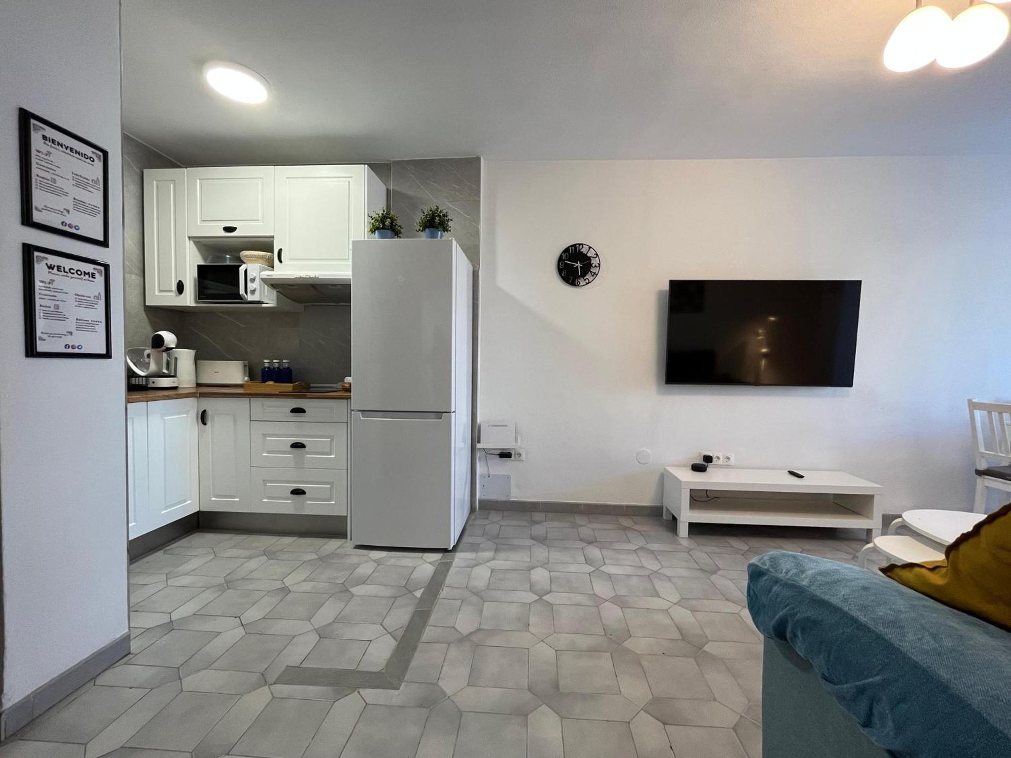Apartamento Entero, Enormes Piscinas, Terraza Y Playa Benalmádena Exterior foto